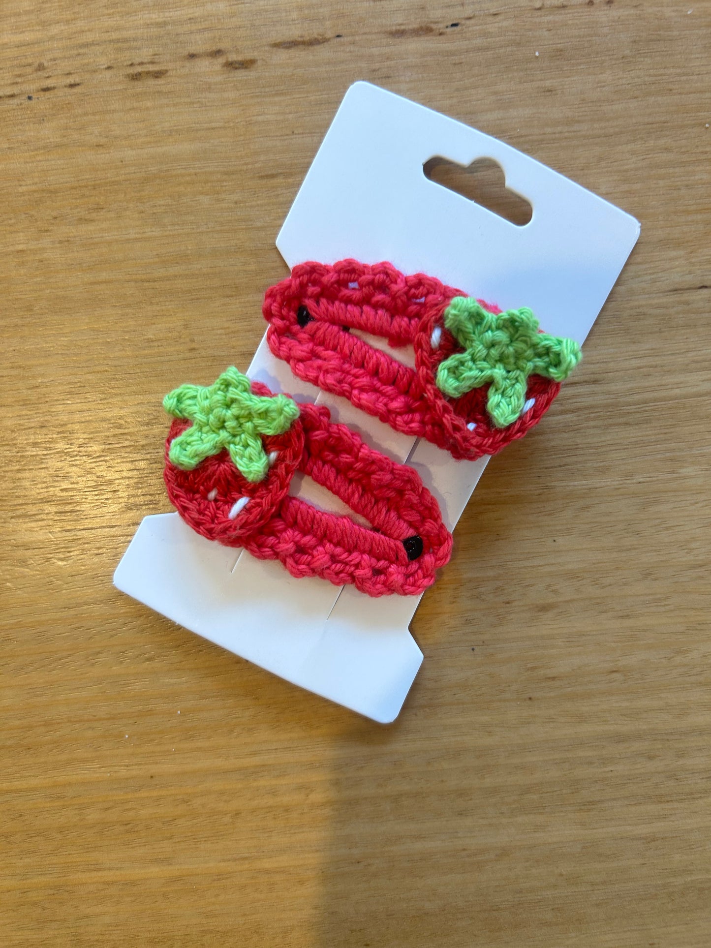Strawberry clips