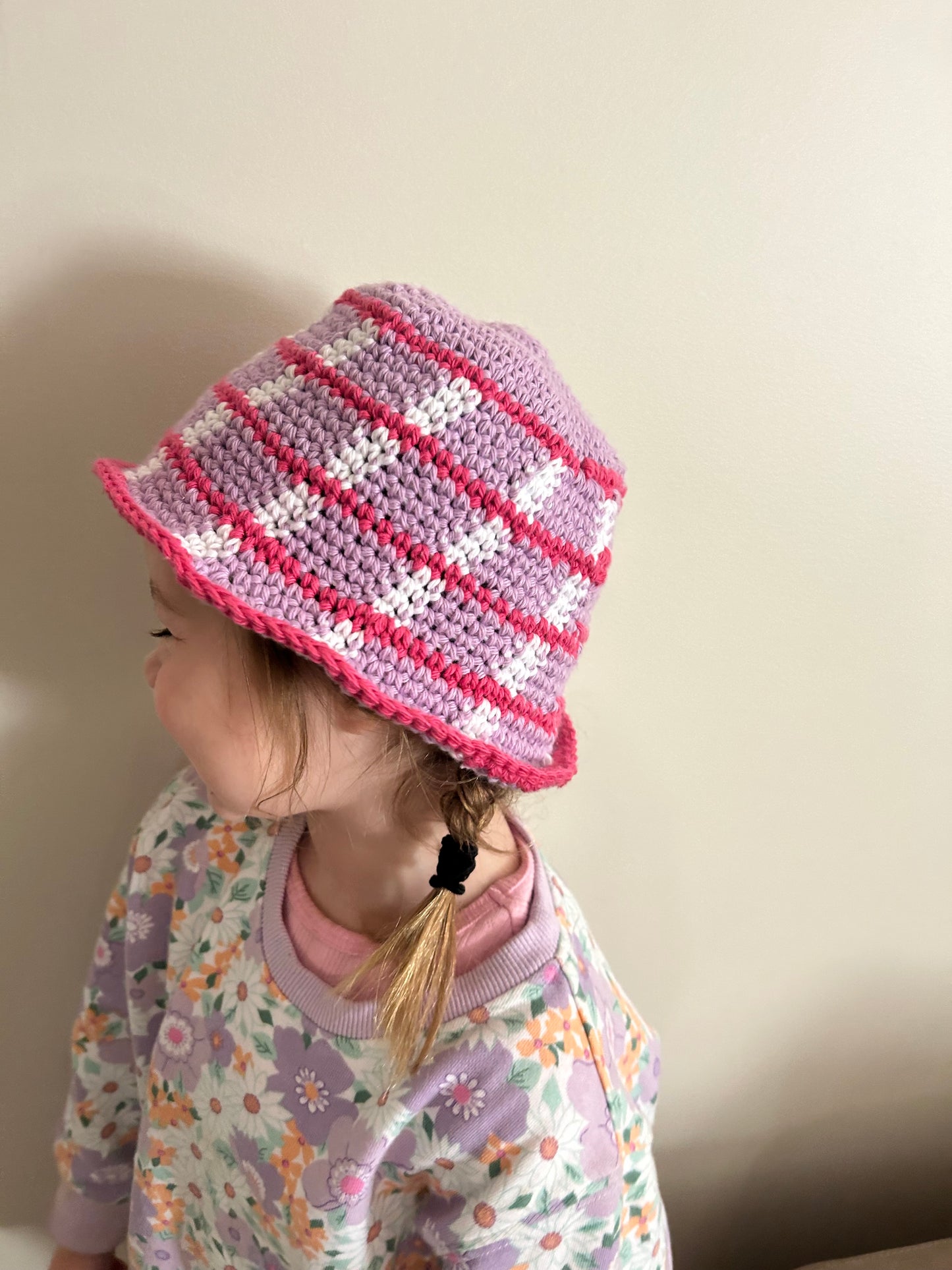 Checkered Bucket hat