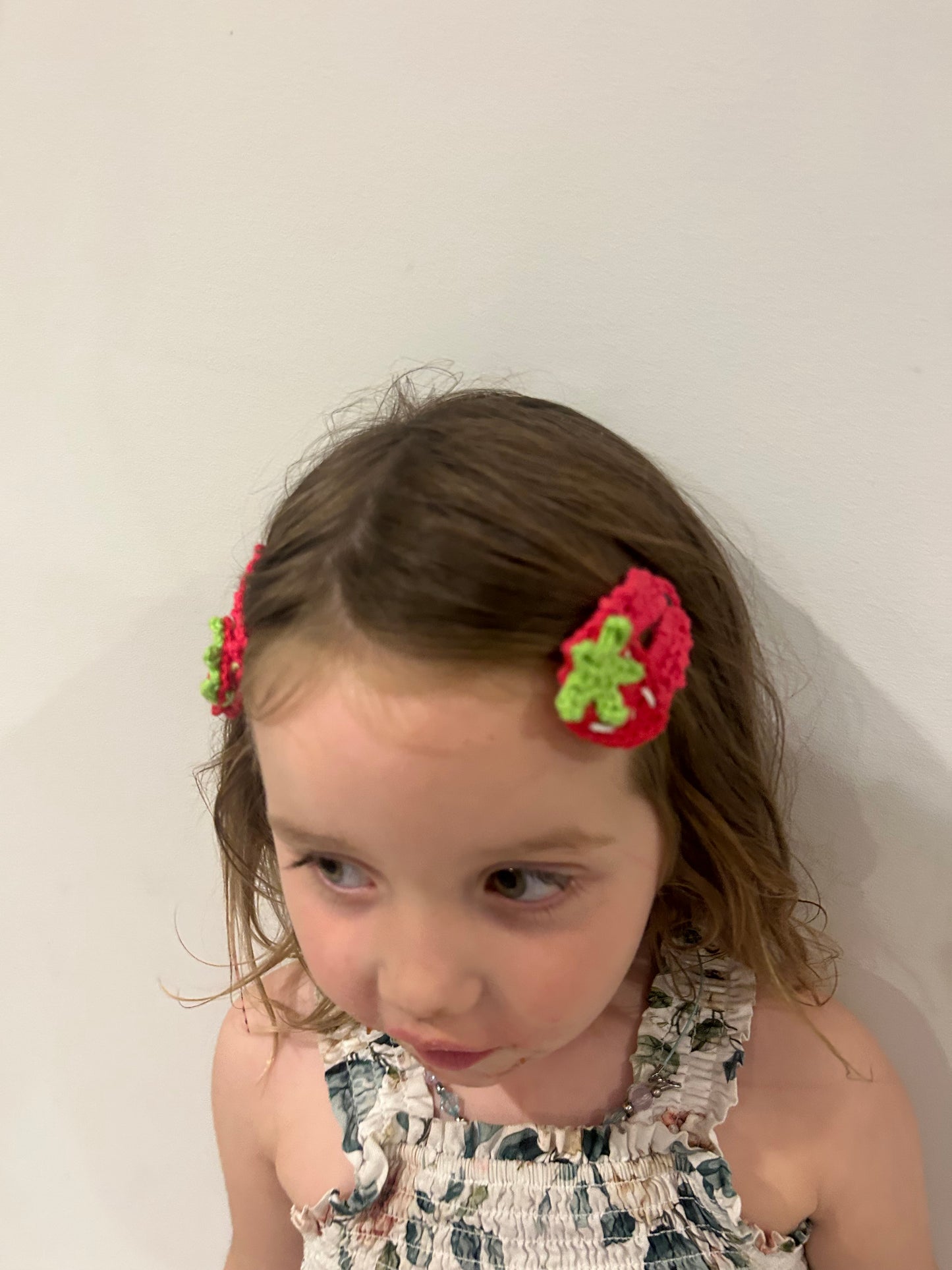 Strawberry clips