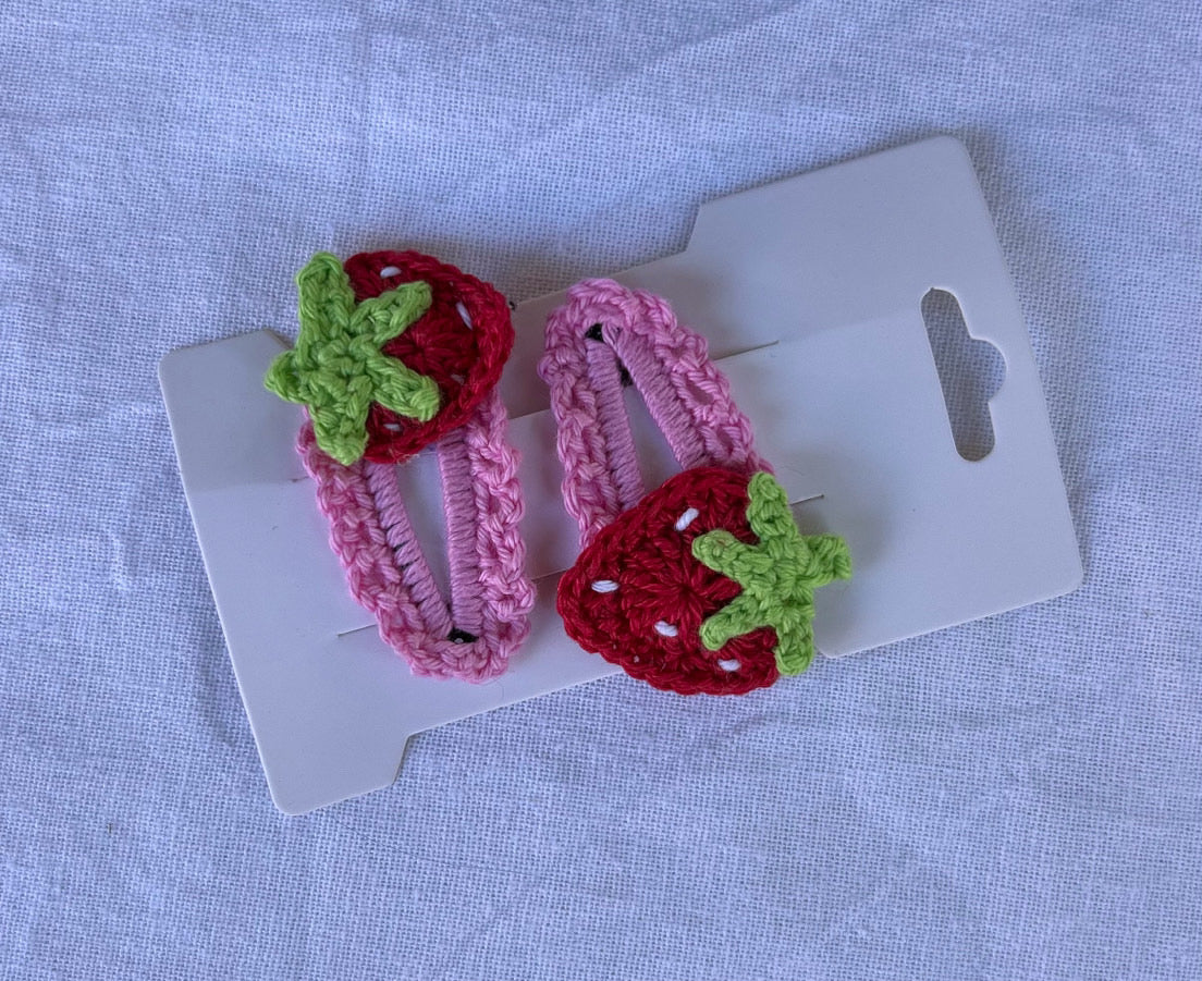 Strawberry clips